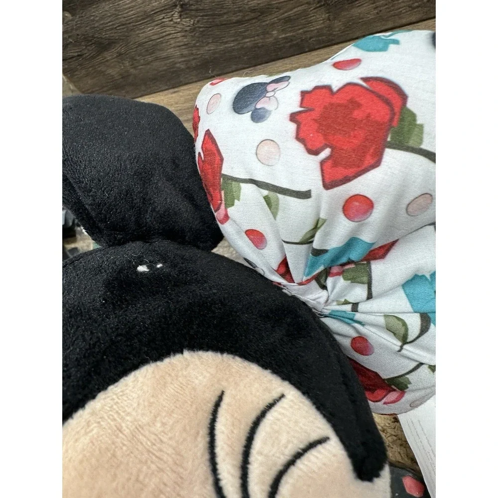 Disney Minnie Mouse Plush Doll Floral‎ Dress with Flowers Bouquet Self Standing